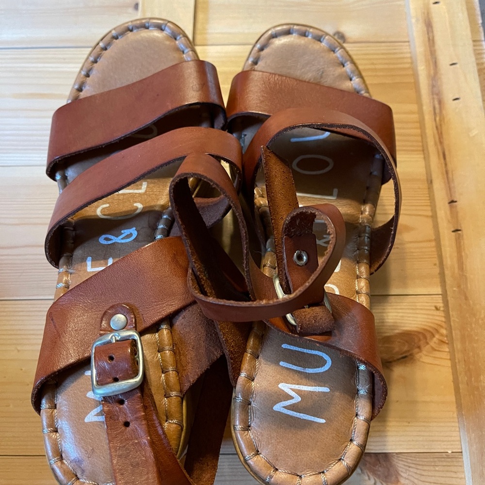 Musse & Cloud Sandals